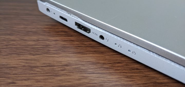 IdeaPad Slim 550左側面
