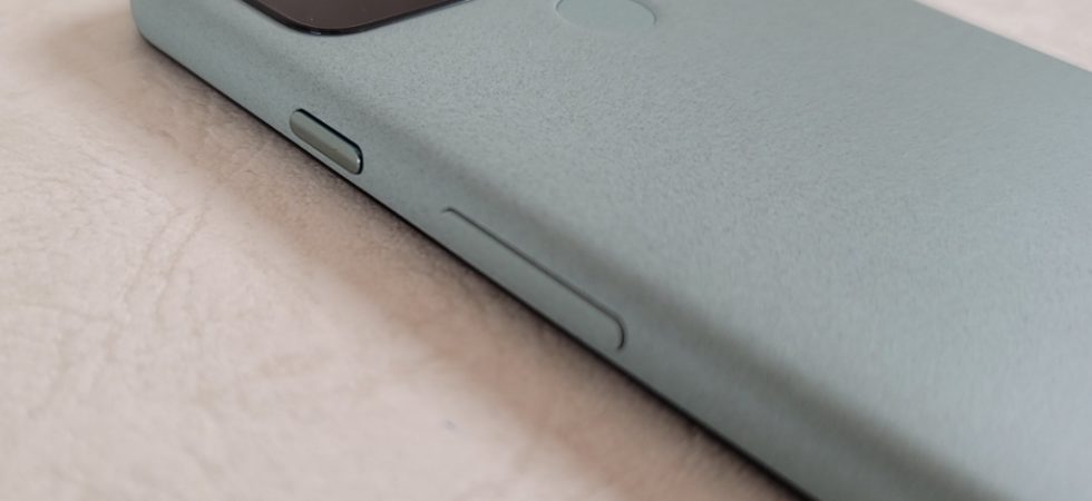 Pixel 5電源・音量