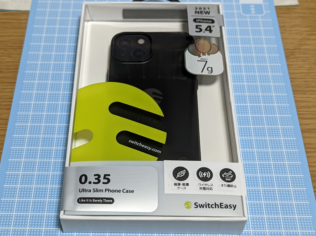 SwitchEasyのiPhoneケース外箱