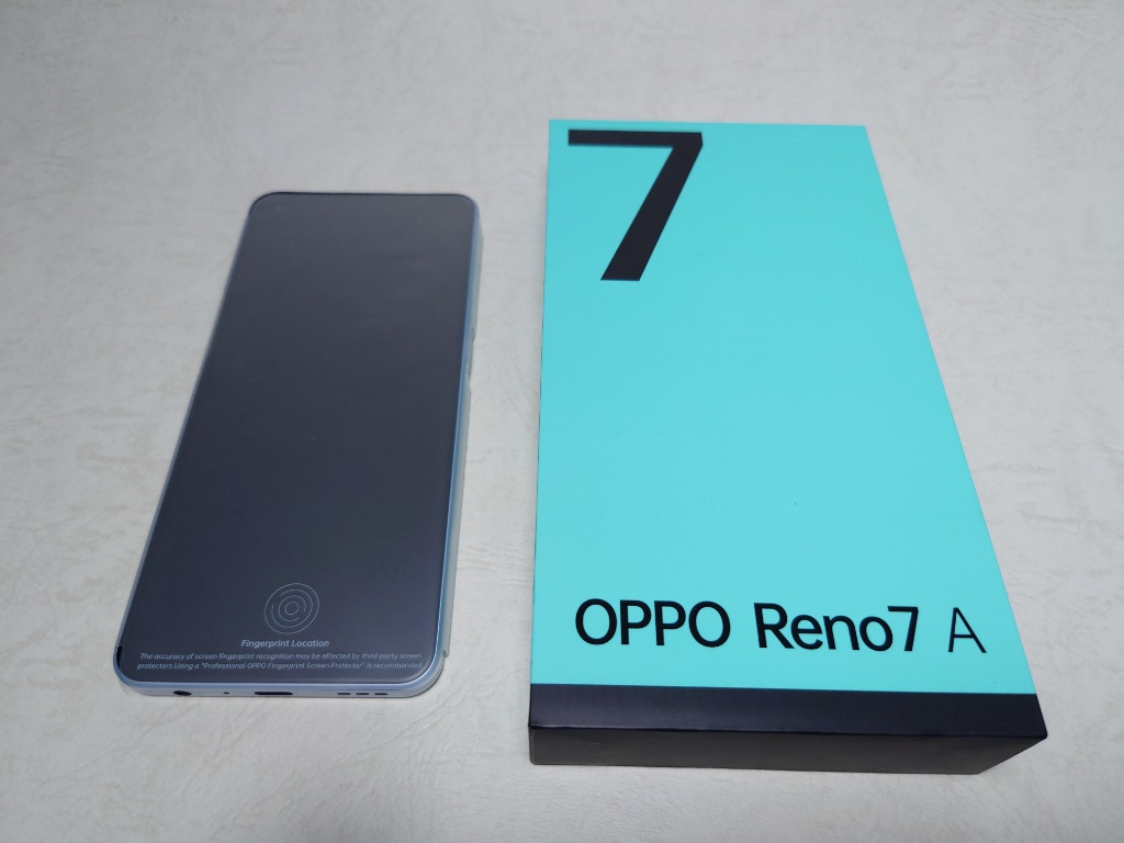 OPPO Reno7 A外箱