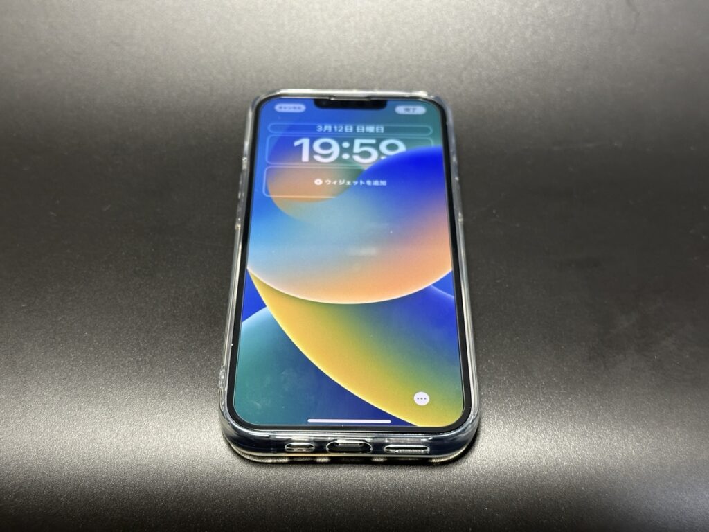 ダイソーiPhone 14ガラス