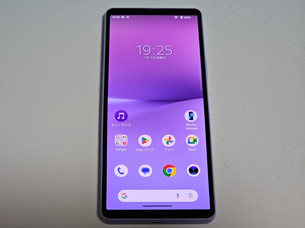 Xperia 10 V保護フィルム貼付け後