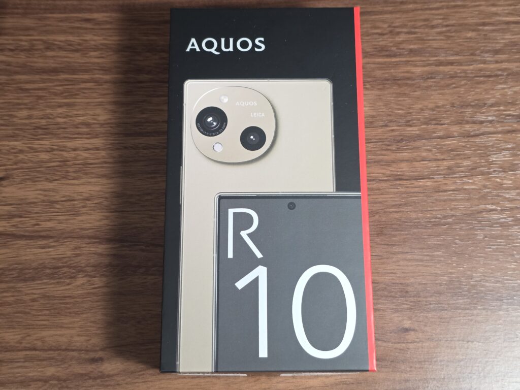 AQUOS R10外箱