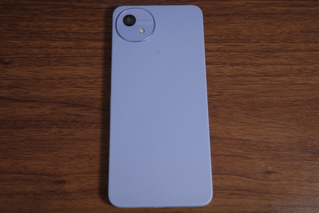 AQUOS wish5背面