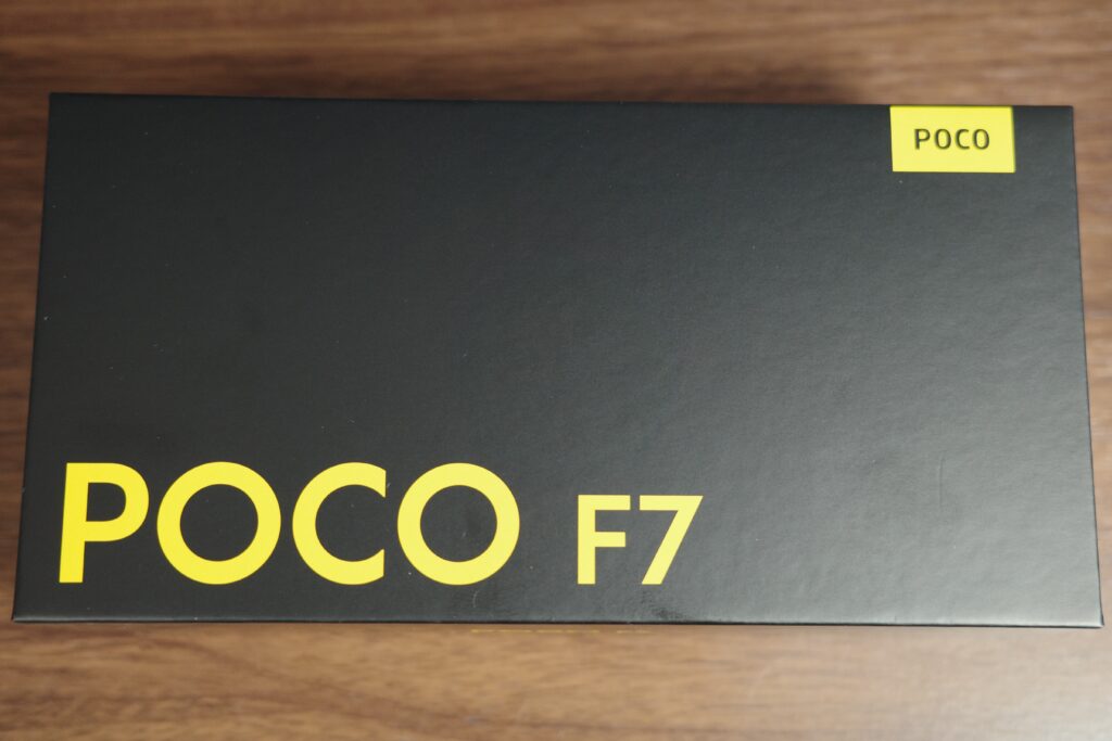 POCO F7外箱