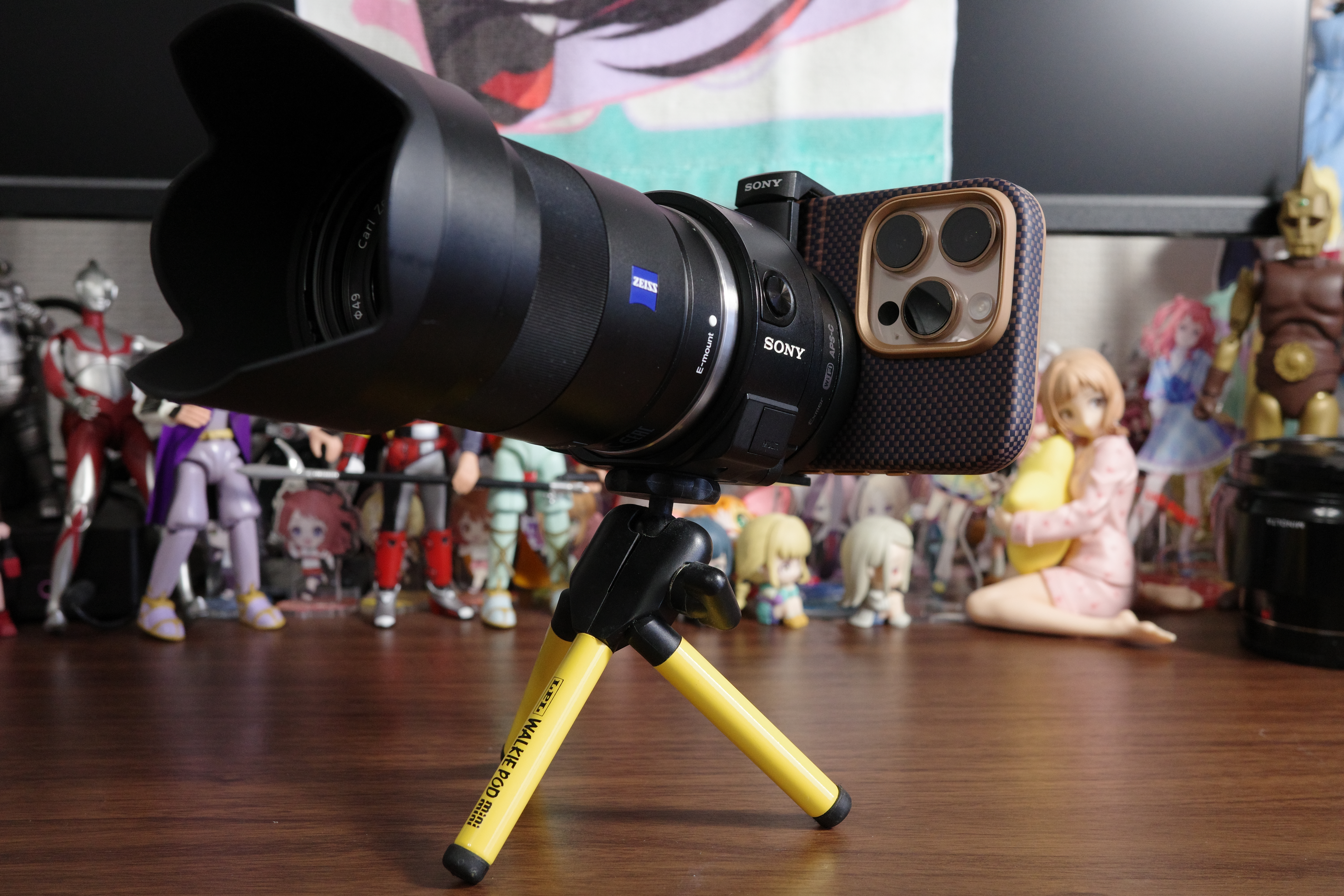 ILCE-QX1にSEL55F18Z