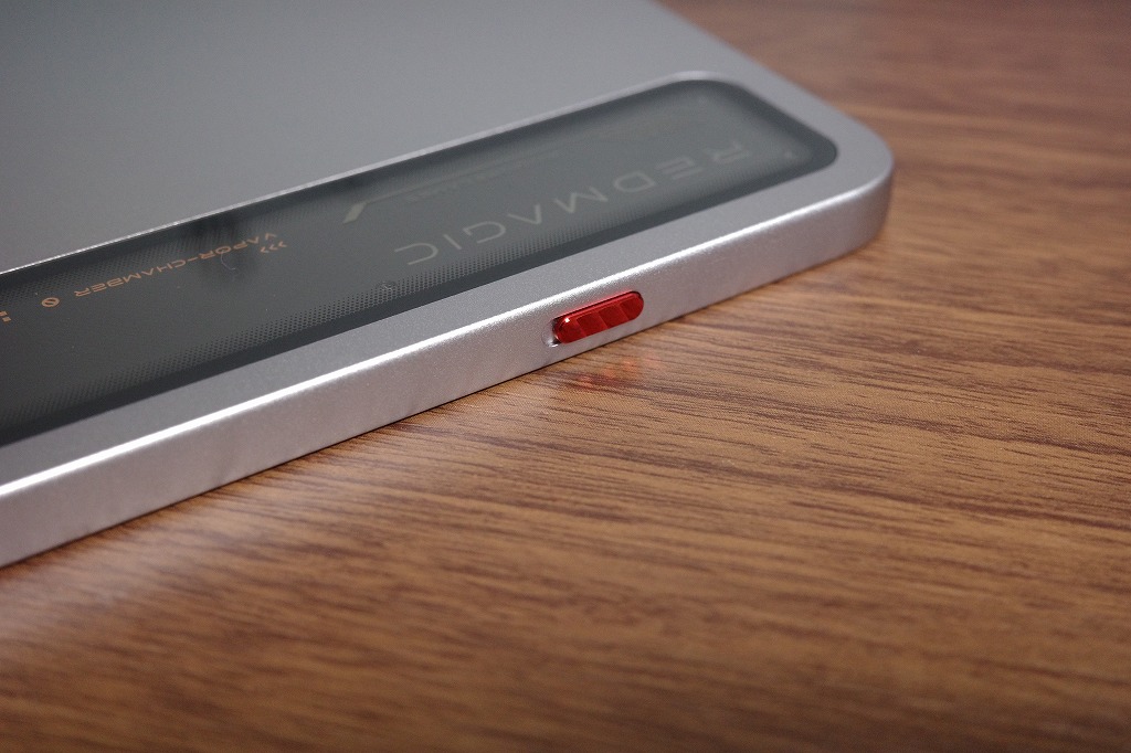 REDMAGIC AstraのゲームSwitch