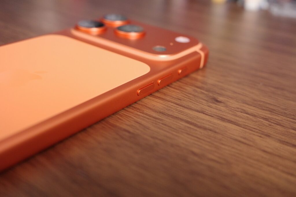 iPhone 17 Proのフレーム