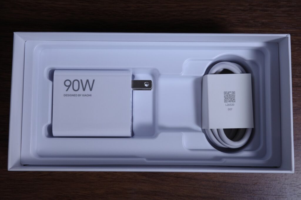 Xiaomi 15T Proの付属品
