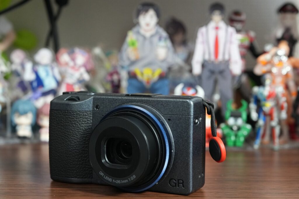 GR IIIxのレンズ展開