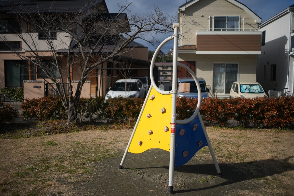 AF 35mm F2の謎遊具