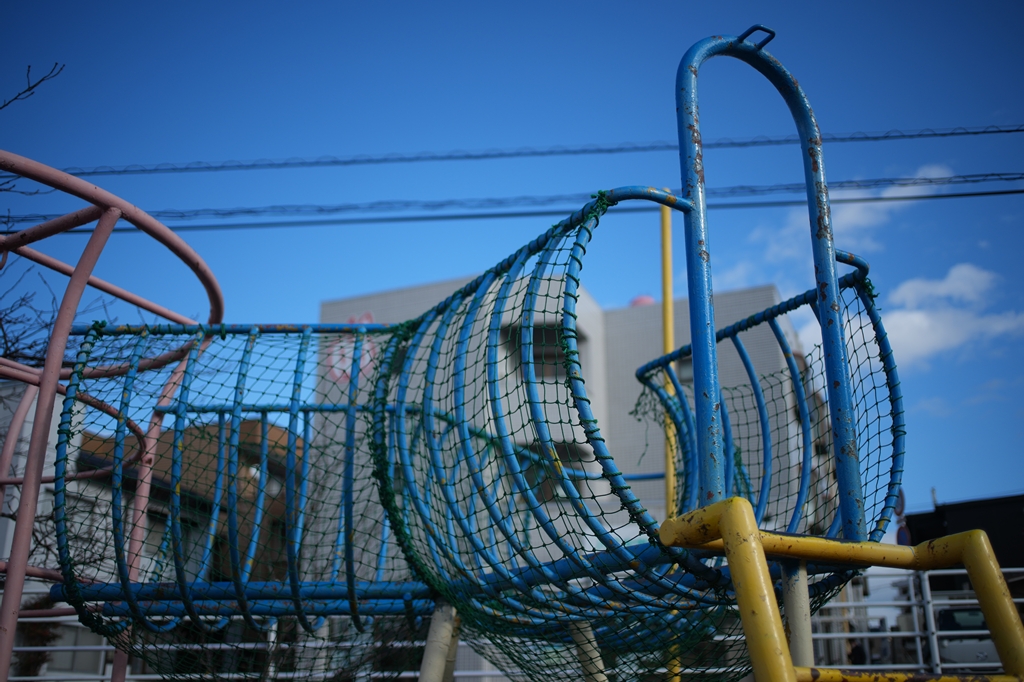 AF 35mm F2の遊具