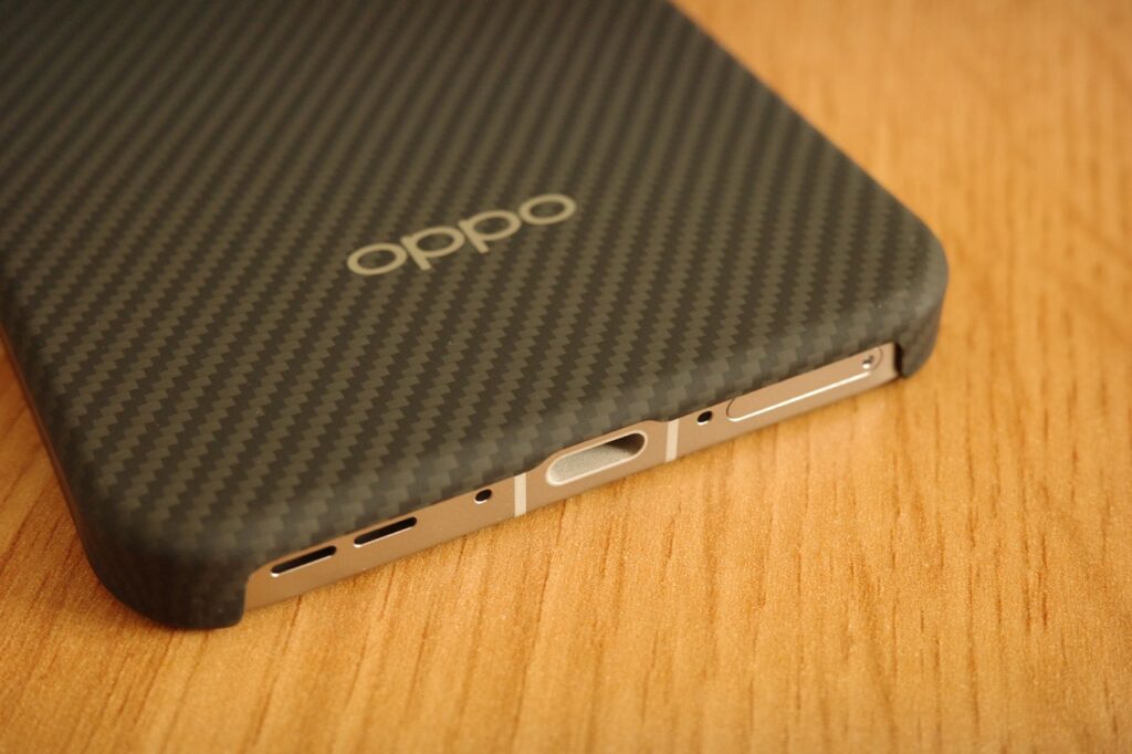 アラミド繊維ケース下部