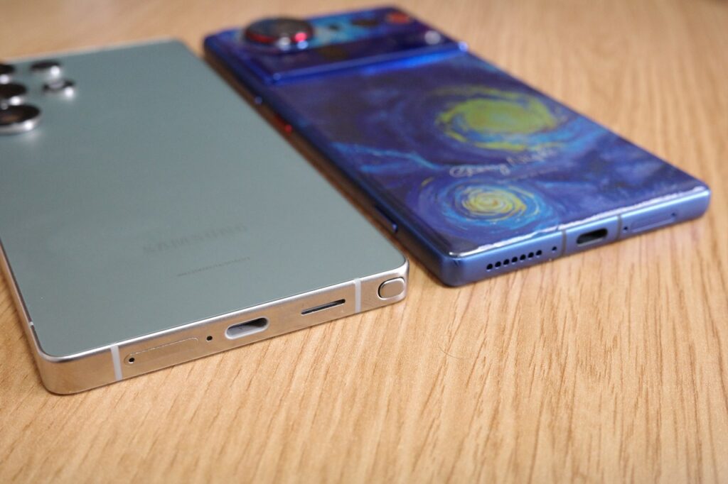 nubia Z80 UltraとGalaxy S25 Ultraのスピーカー