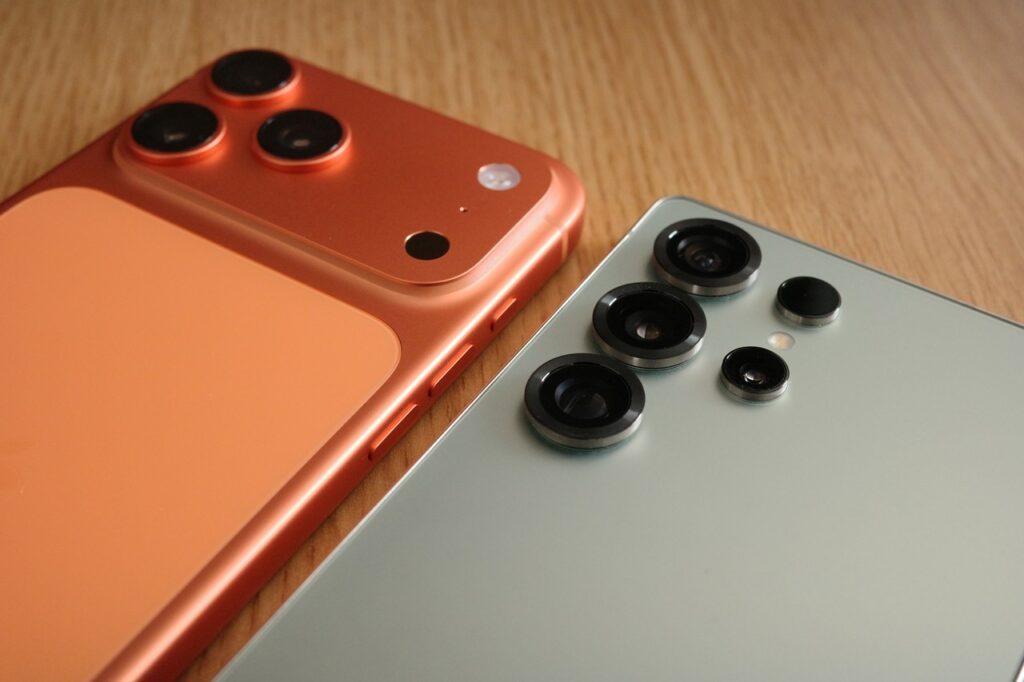 iPhone 17 Pro MaxとGalaxy S25 Ultra