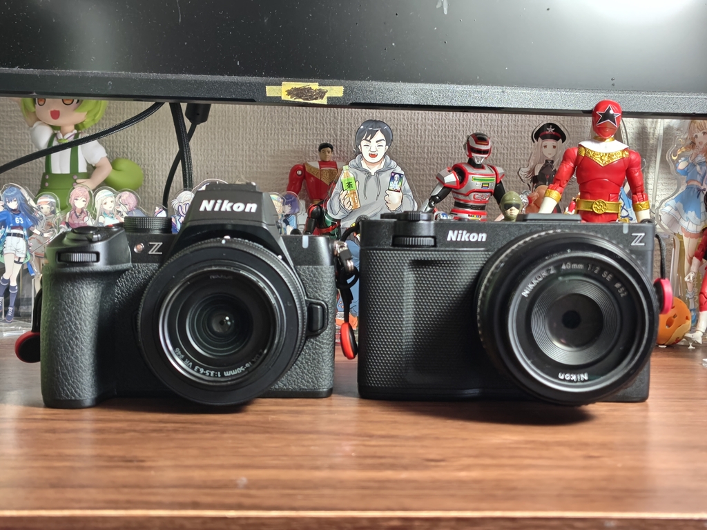 Nikon ZRとNikon Z50II
