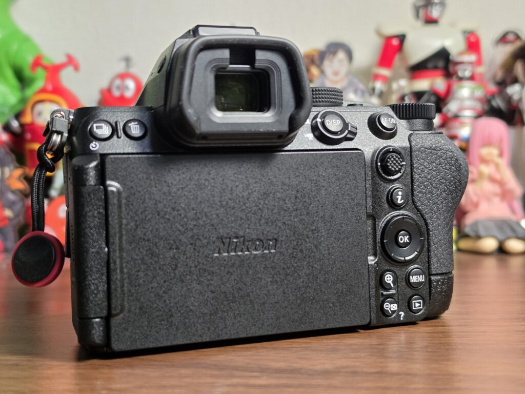 Nikon Z5IIの背面