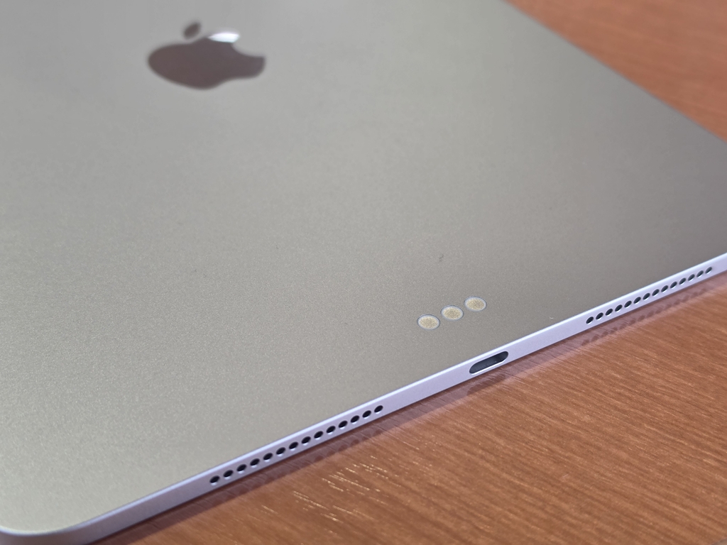 iPad ProのUSB-C端子