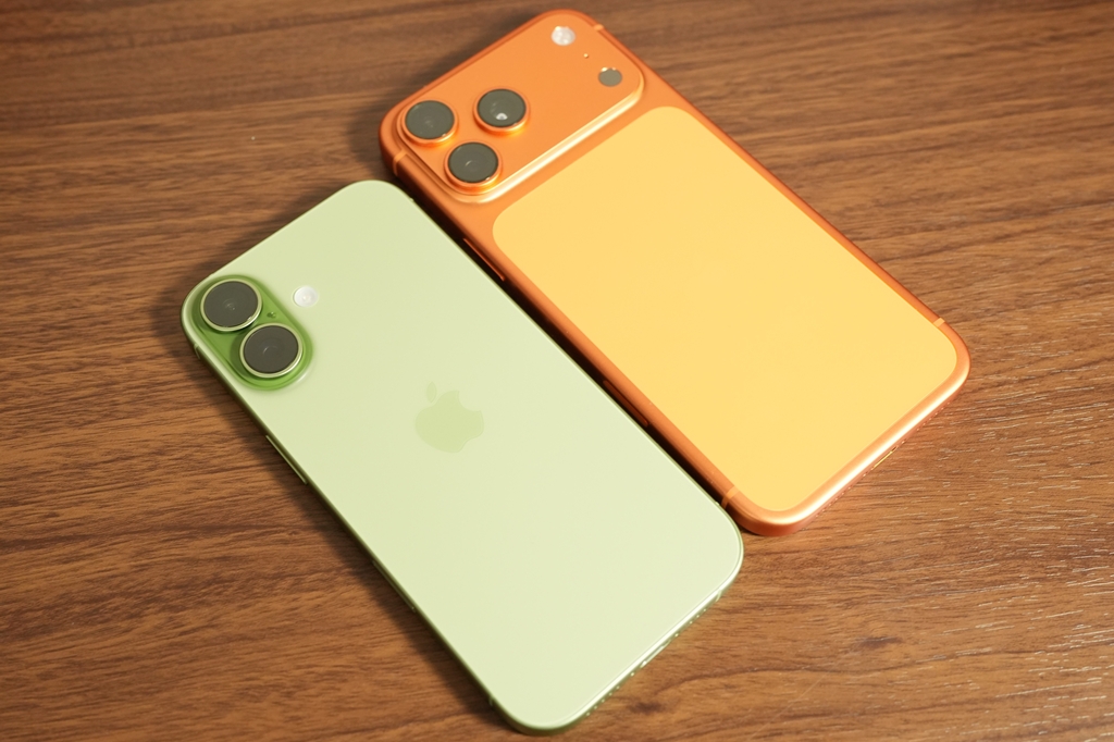 iPhone 17 Pro Maxと無印