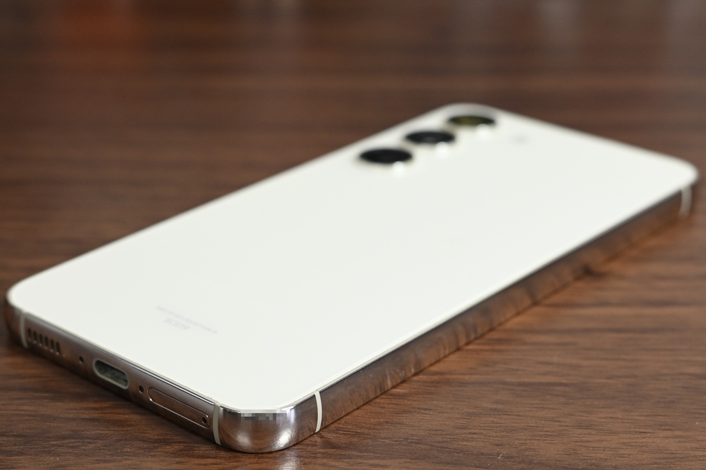 Galaxy S23の背面