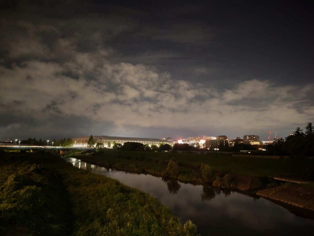 motorola razr foldの夜景