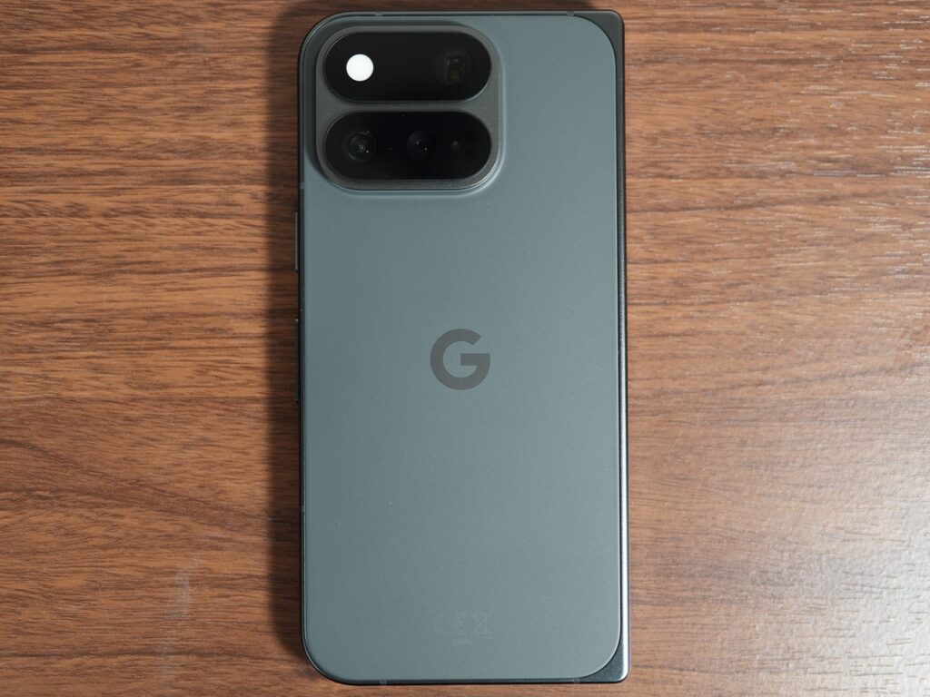 Pixel 11 Pro Fold背面